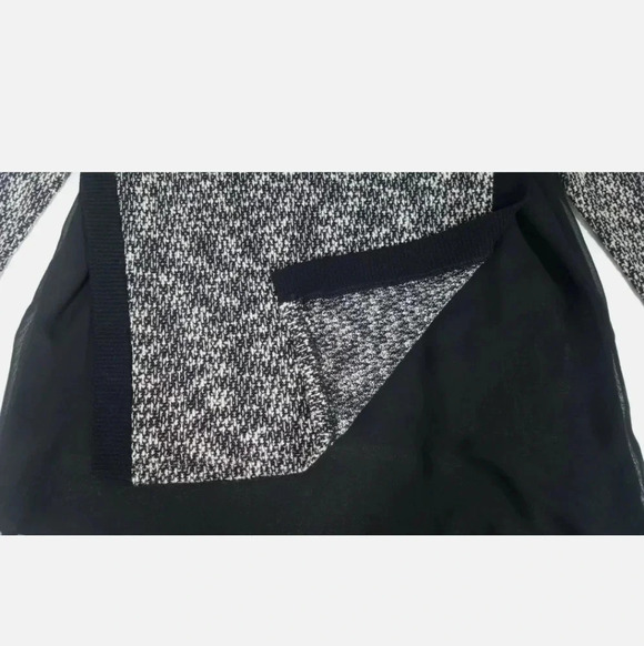 Bar III Women's Top Sweater Blouse Medium - Picture 3 of 4